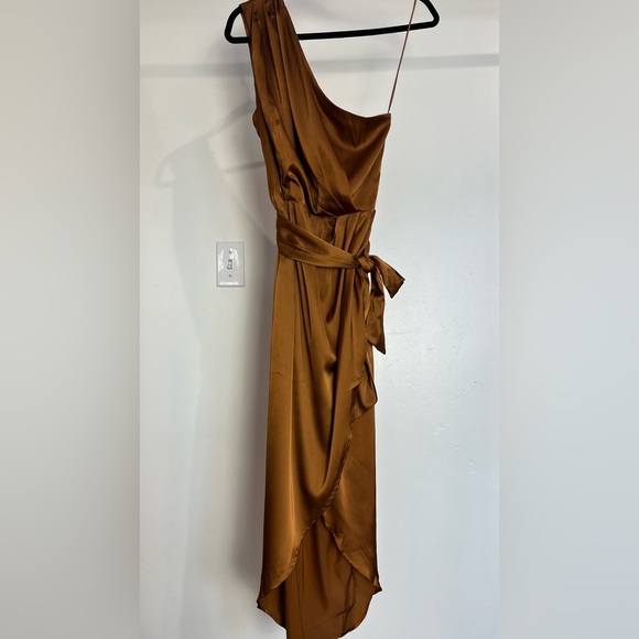(Bronze) Celia One Shoulder Midi Dress - Picture 11 of 16